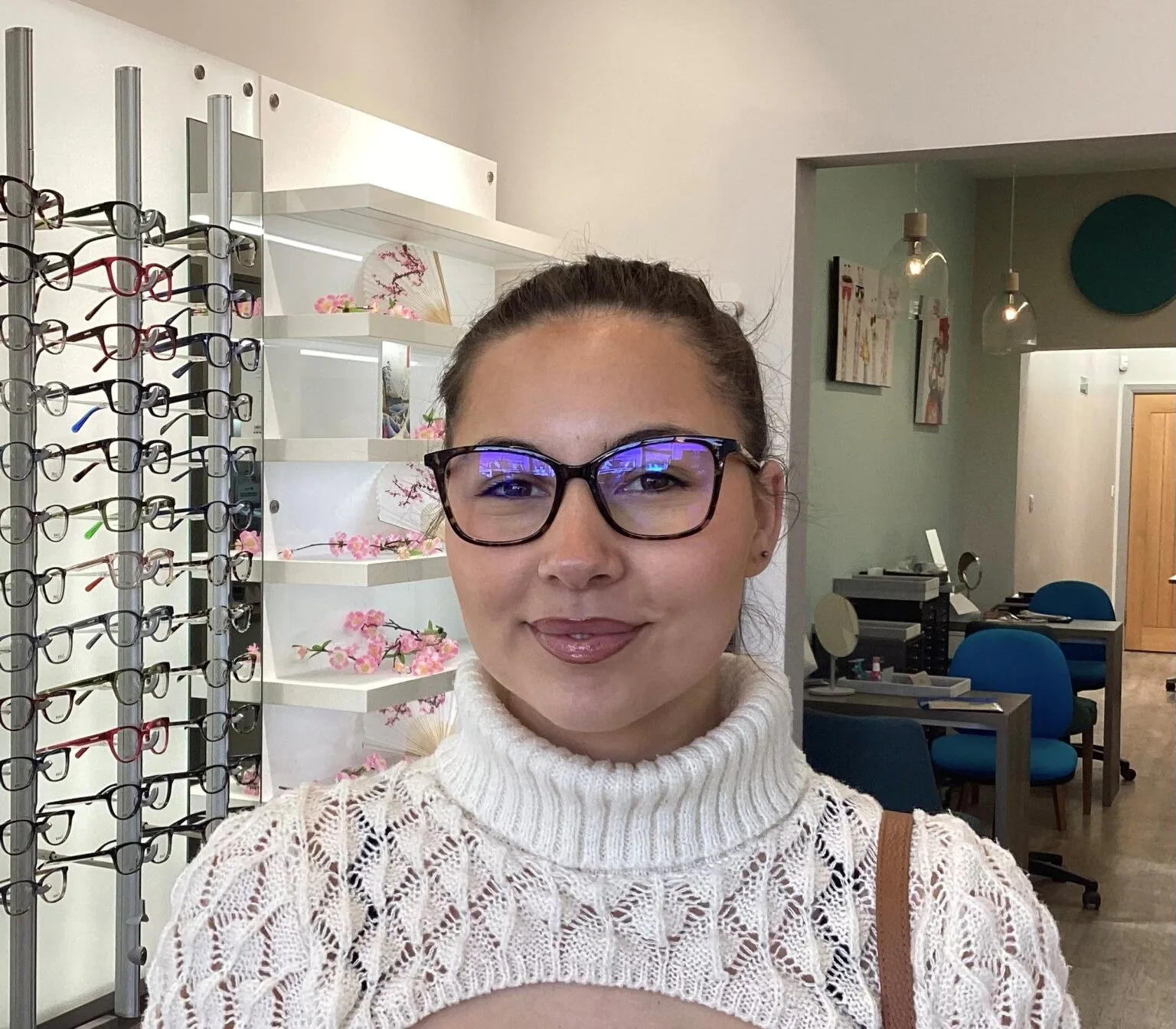 Happy Eyewise patient wearing glasses, photo 2