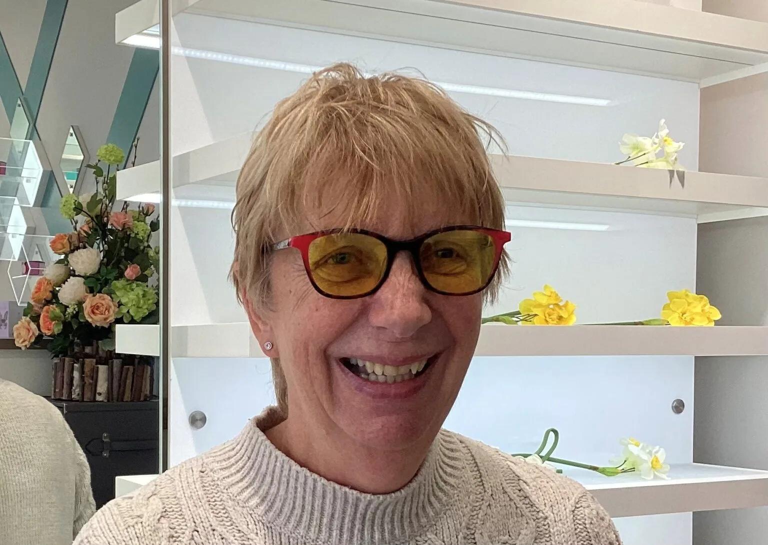 Happy Eyewise patient wearing glasses, photo 26